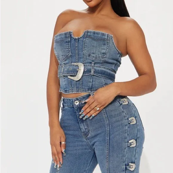 Fashion Nova-Buckle Bunny Denim Corset Top - Medium - Picture 3 of 9